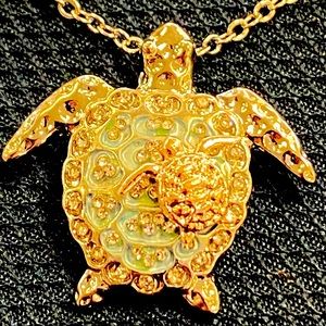 Tortoise shaped pendant necklace w) baby on back